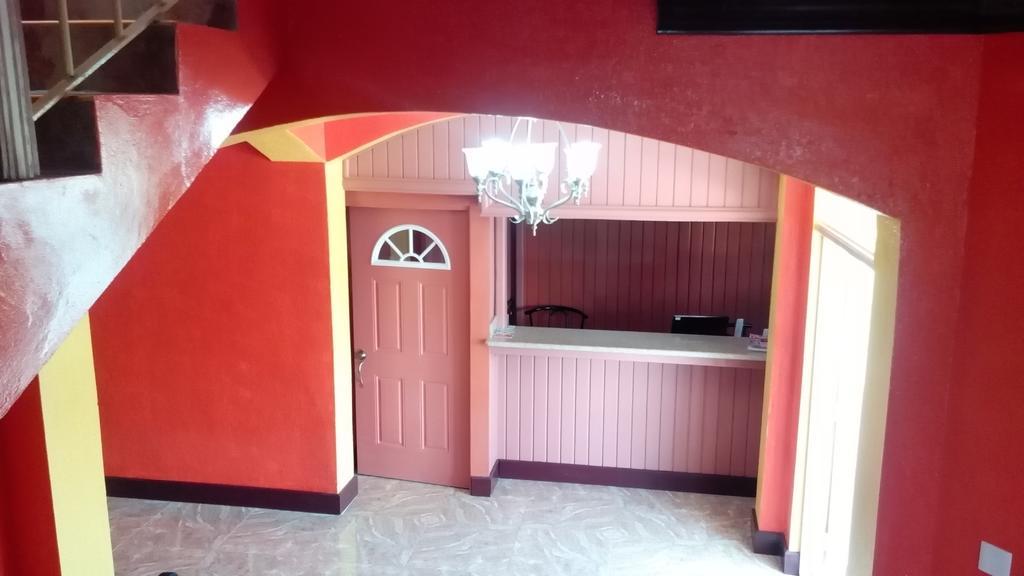 Hotel Tropik Leadonna Montego Bay Esterno foto
