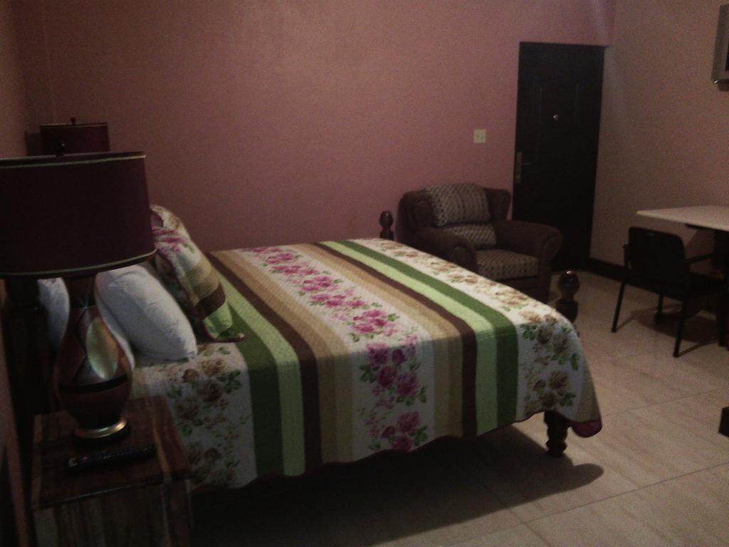 Hotel Tropik Leadonna Montego Bay Camera foto