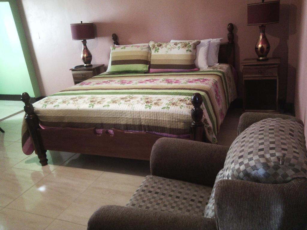 Hotel Tropik Leadonna Montego Bay Camera foto