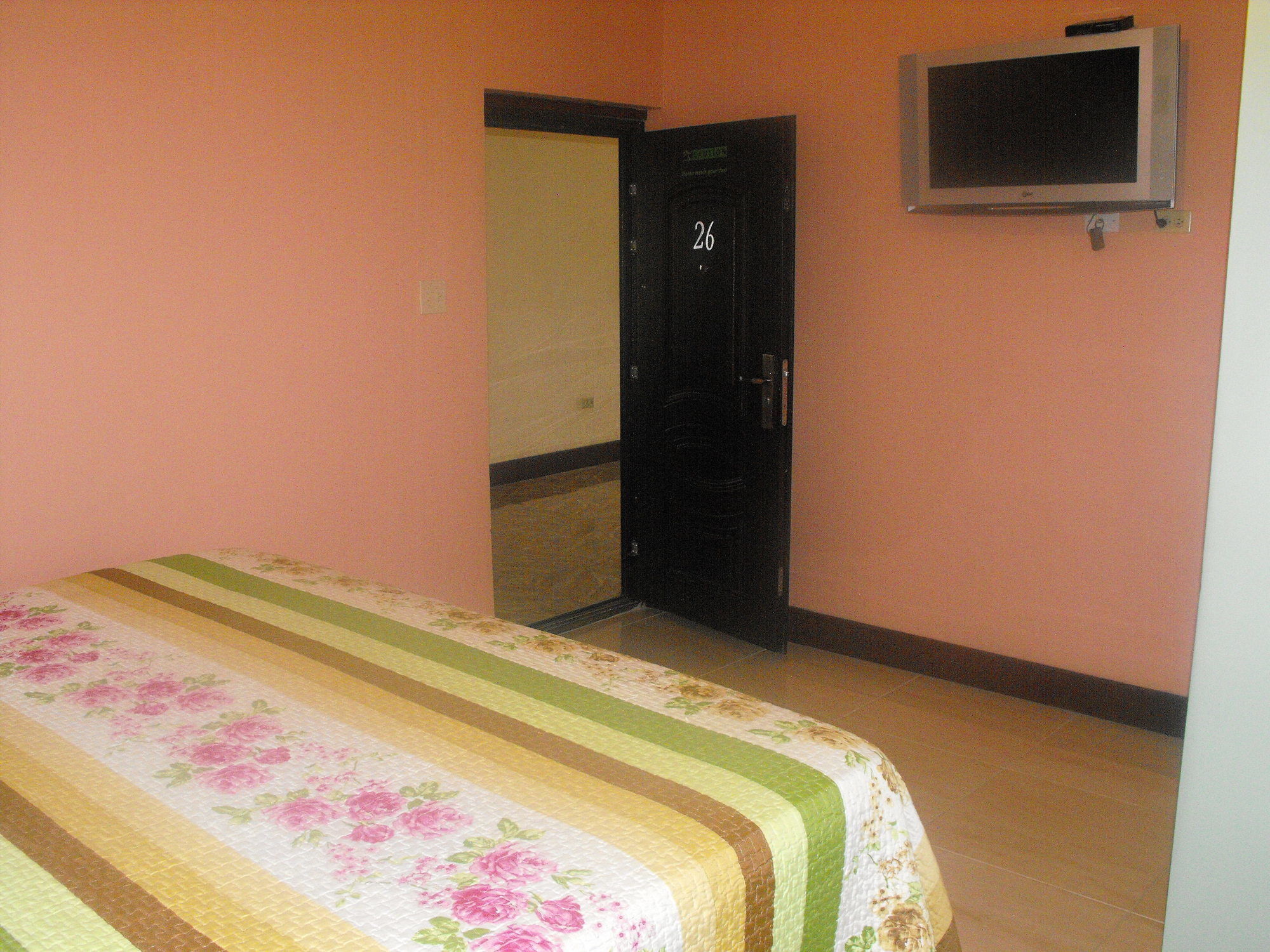 Hotel Tropik Leadonna Montego Bay Esterno foto