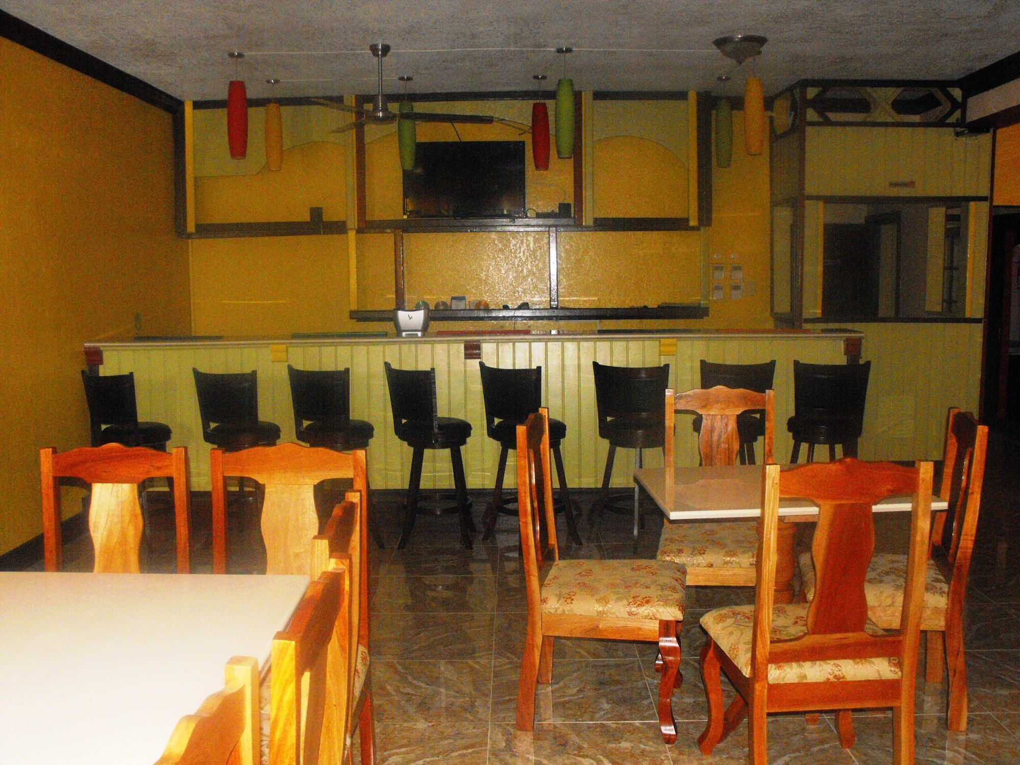 Hotel Tropik Leadonna Montego Bay Esterno foto
