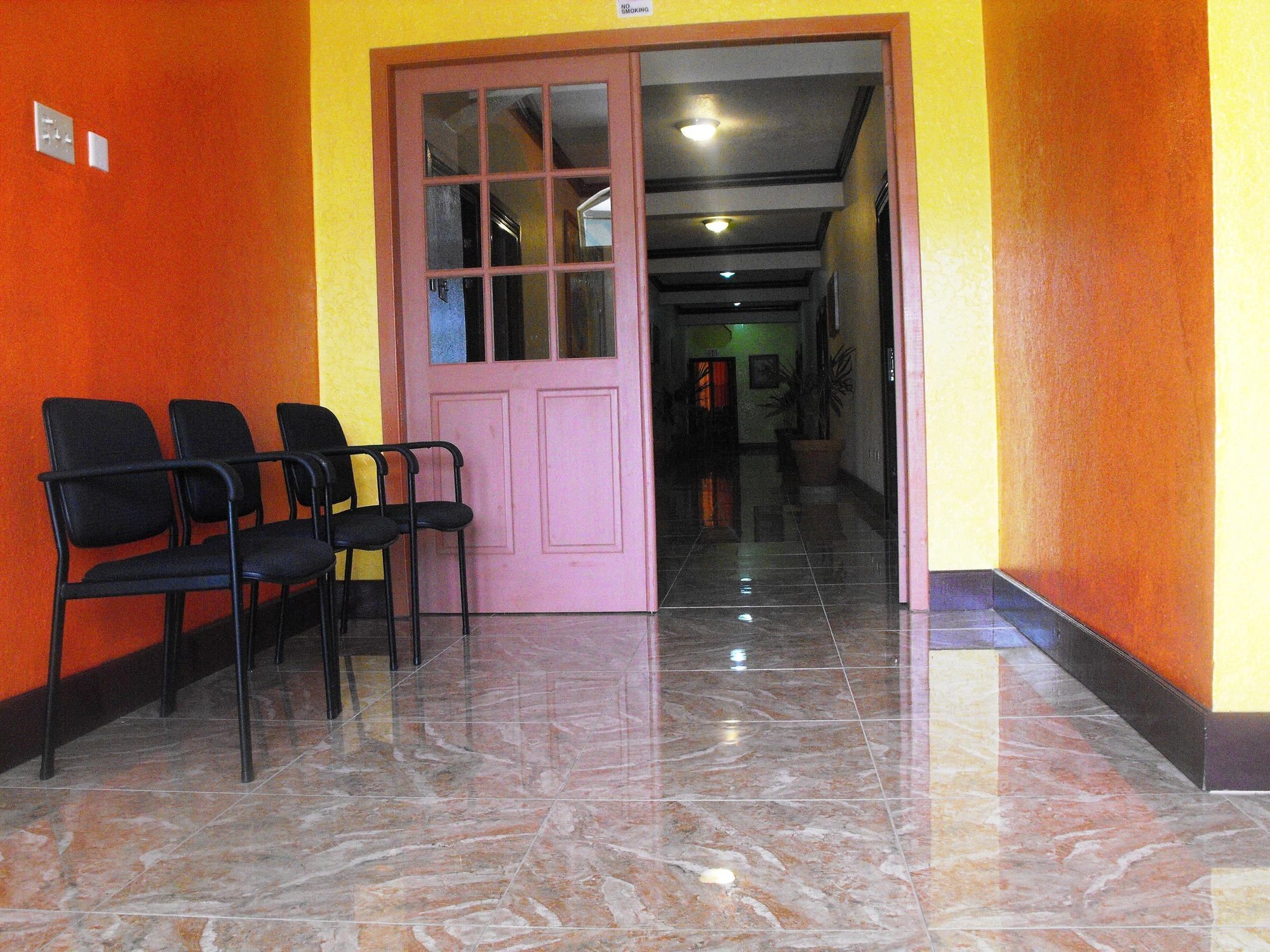 Hotel Tropik Leadonna Montego Bay Esterno foto