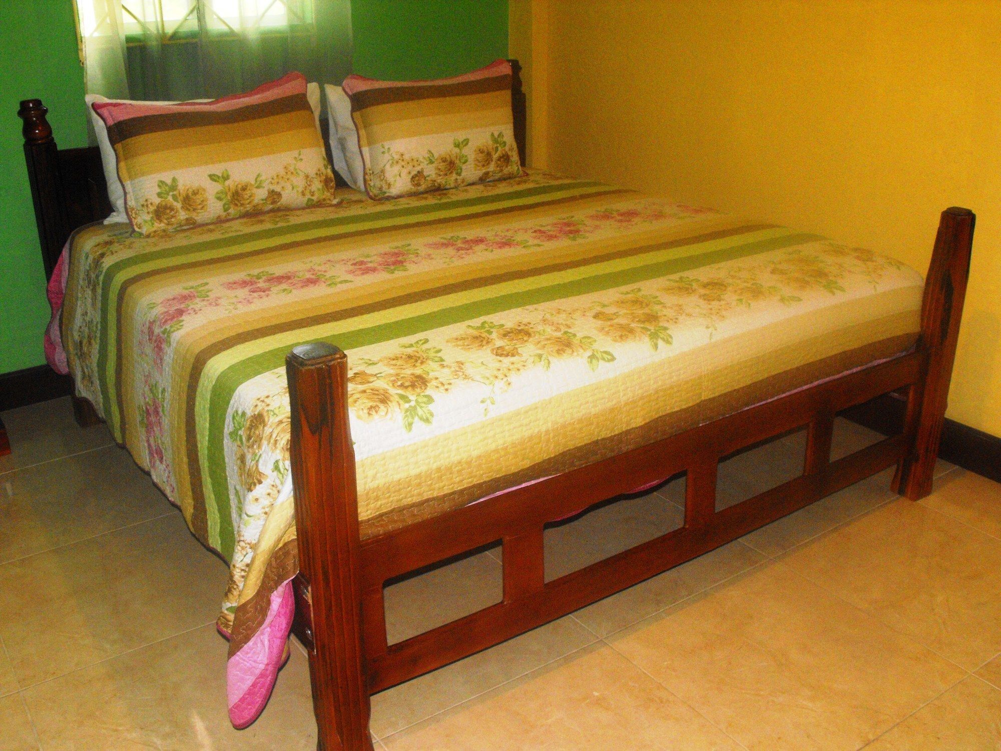 Hotel Tropik Leadonna Montego Bay Esterno foto